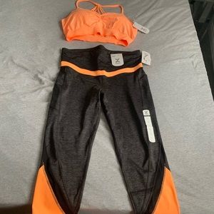 Workout leggings & bra